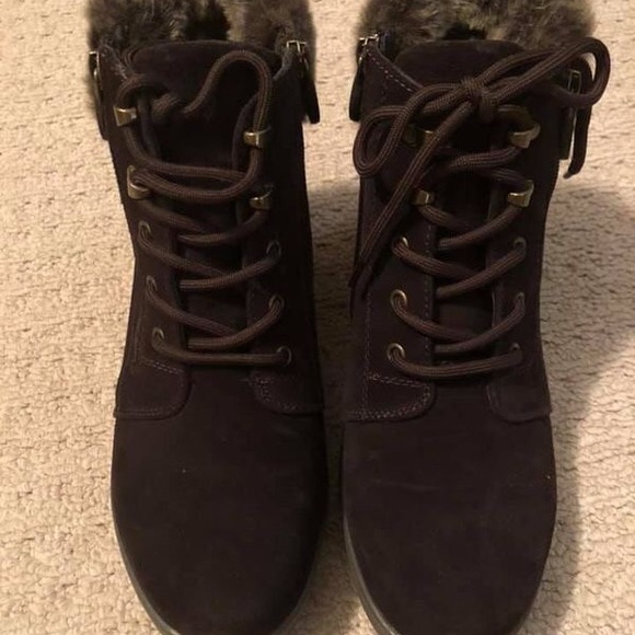 Denver Hayes Short Winter Boots - Picture 3 of 4